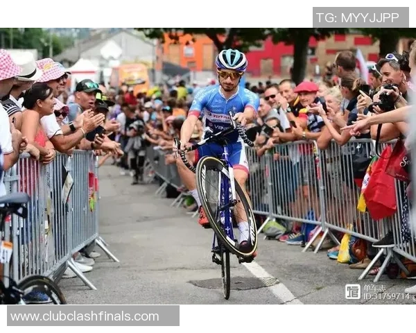 巴黎圣日尔曼与尼斯激战正酣赛况分析与精彩瞬间回顾